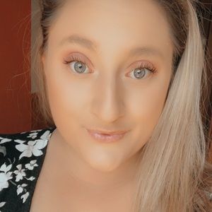 Meet your Posher, Jordyn